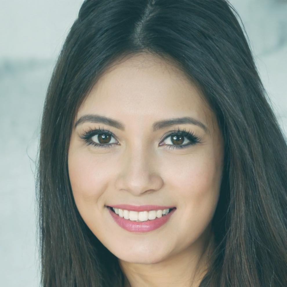 Daryna Khomych, Database Systems Specialist